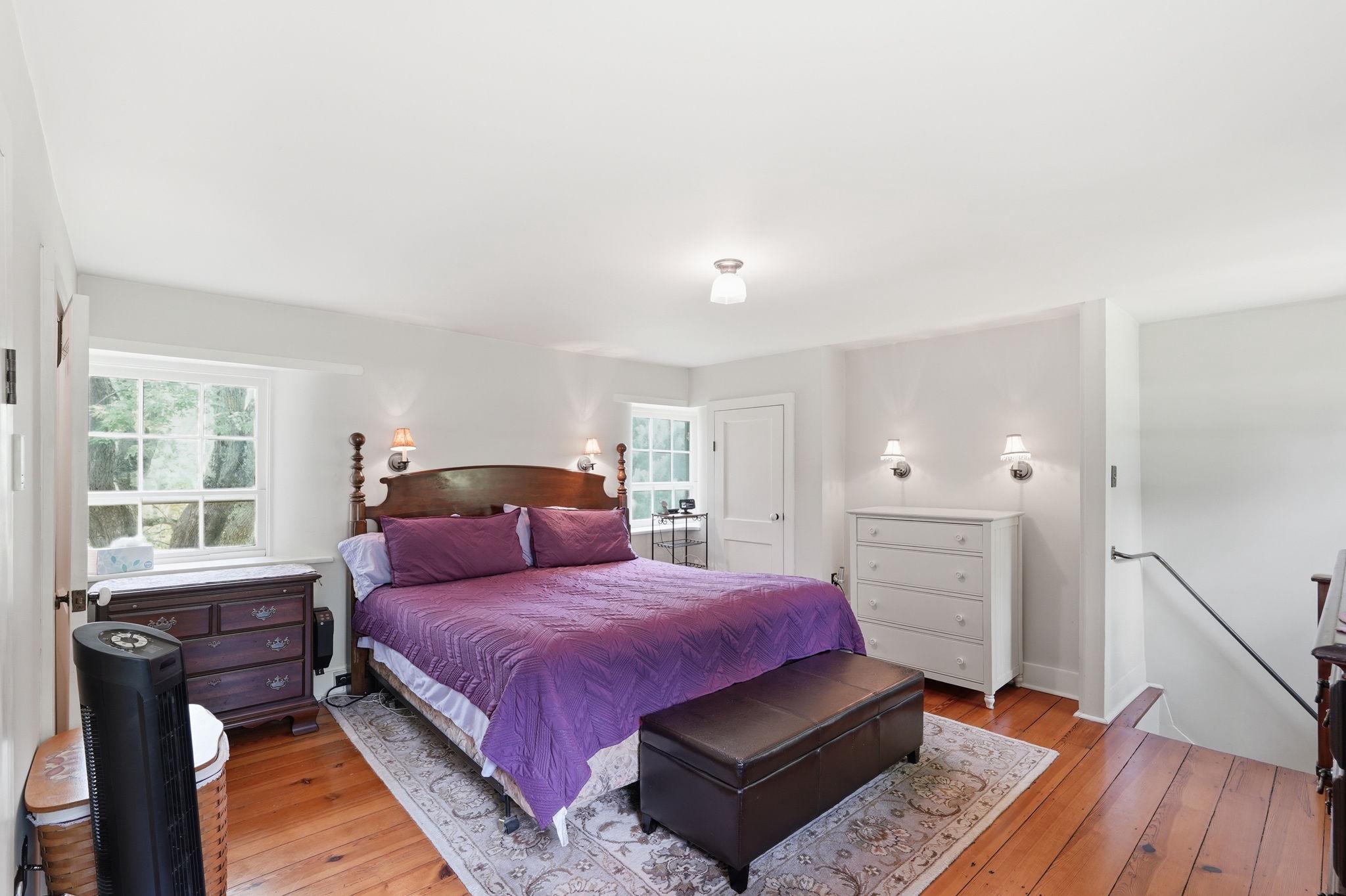 38863 Ridge Court Hamilton, VA 20158 - Photo 55 of 90 Upper Level Bedroom