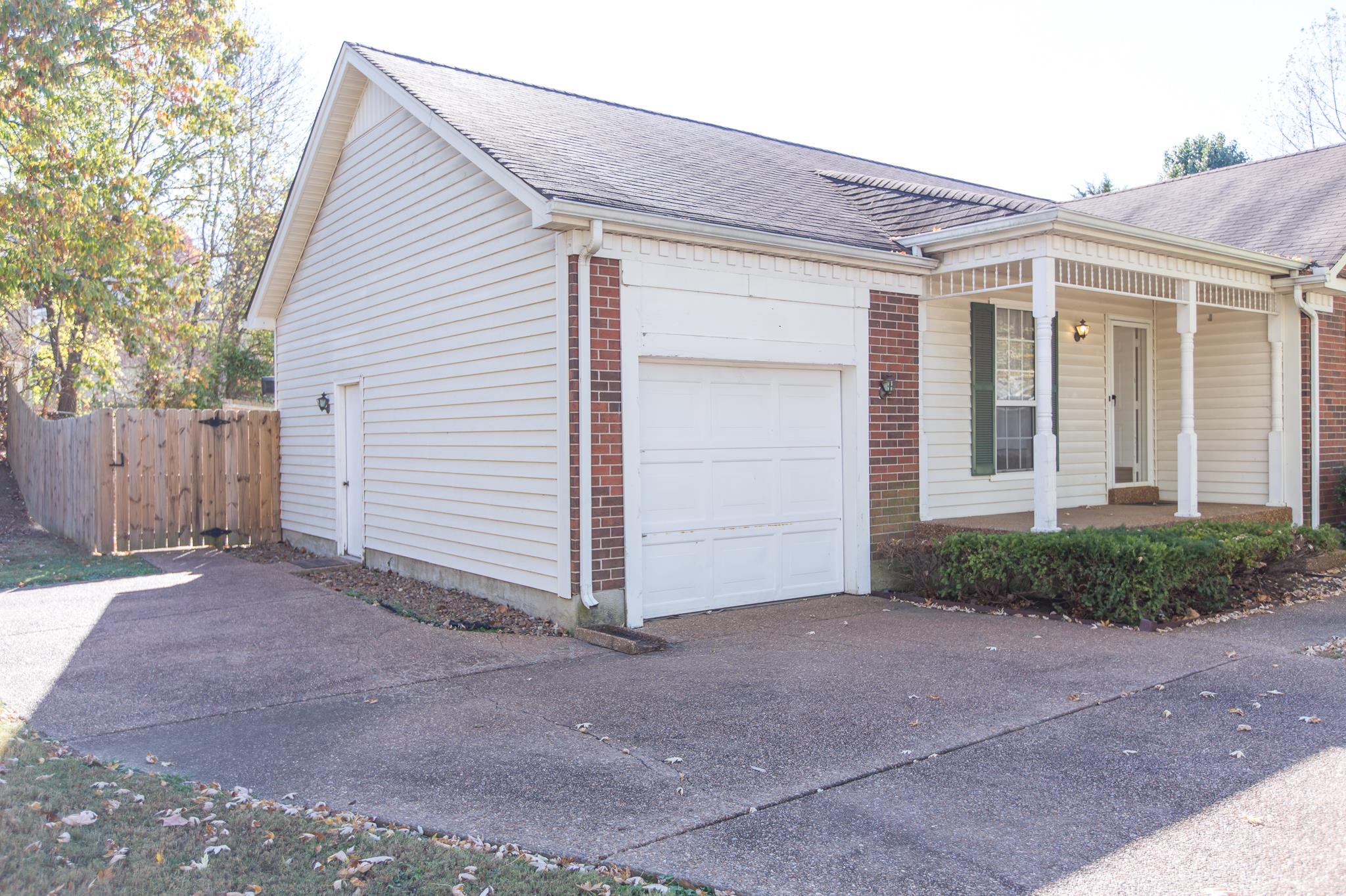 1504 Hunters Branch Road Antioch, TN 37013 - Photo 2 of 16 Gallery Image 2