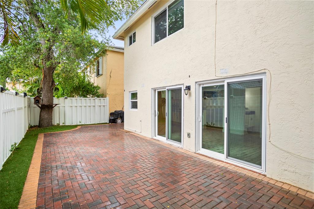 9837 Northwest 2nd Court Plantation, FL 33324 - Photo 32 of 69