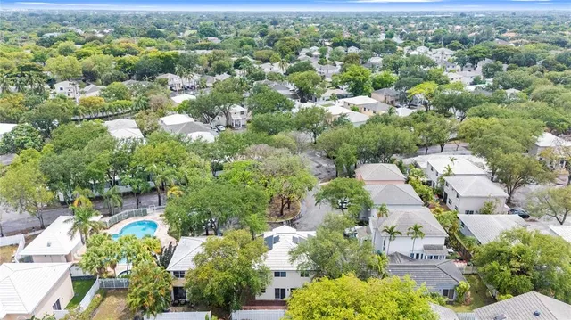 $534,500 | 9837 Northwest 2nd Court, Plantation, FL 33324