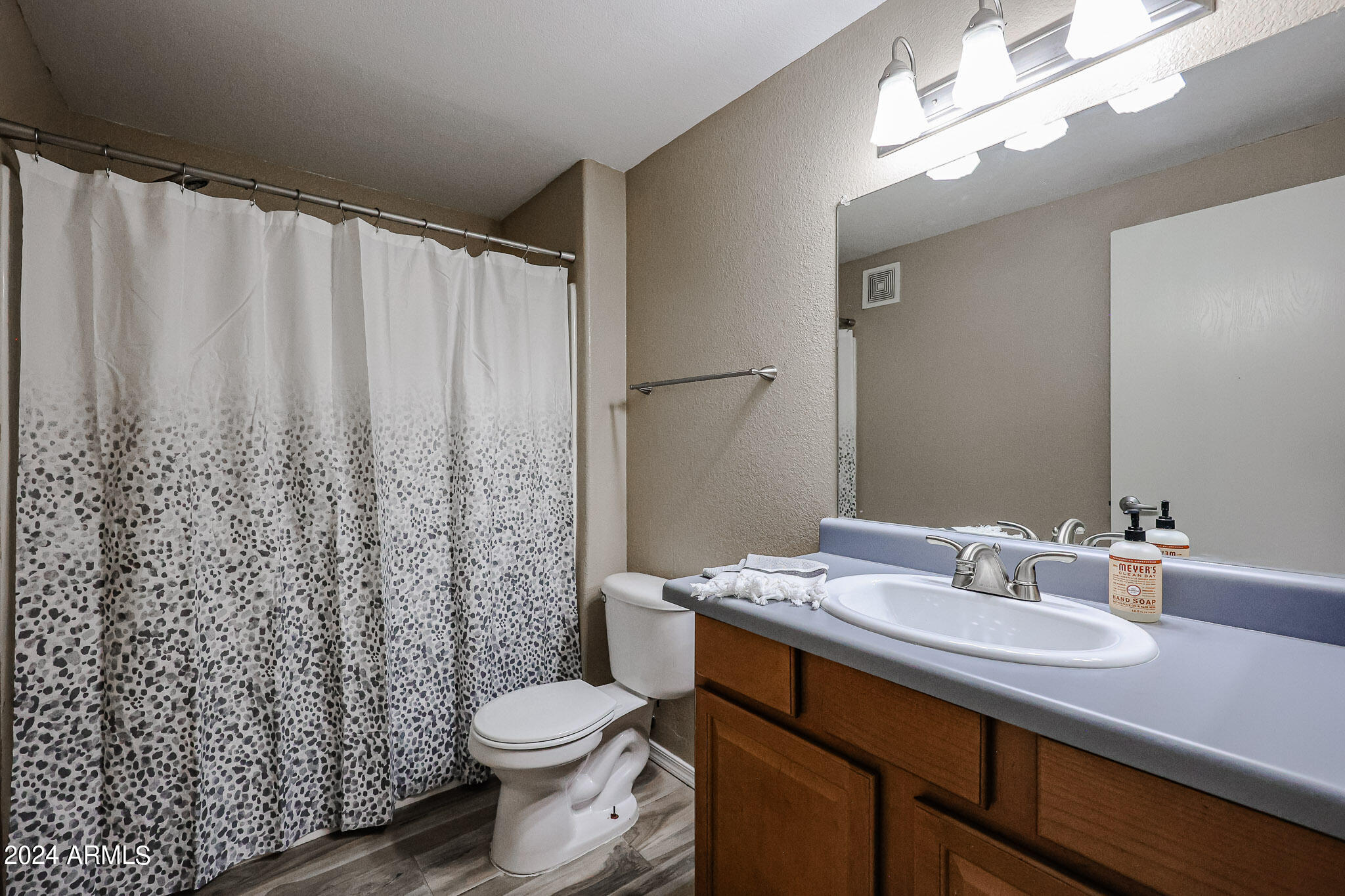 3434 East Baseline Road, Unit 108 Phoenix, AZ 85042 - Photo 9 of 16 9 Hall Bath