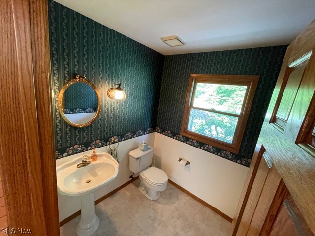3579 Southern Road Richfield, OH 44286 - Photo 8 of 21 First Floor half bath