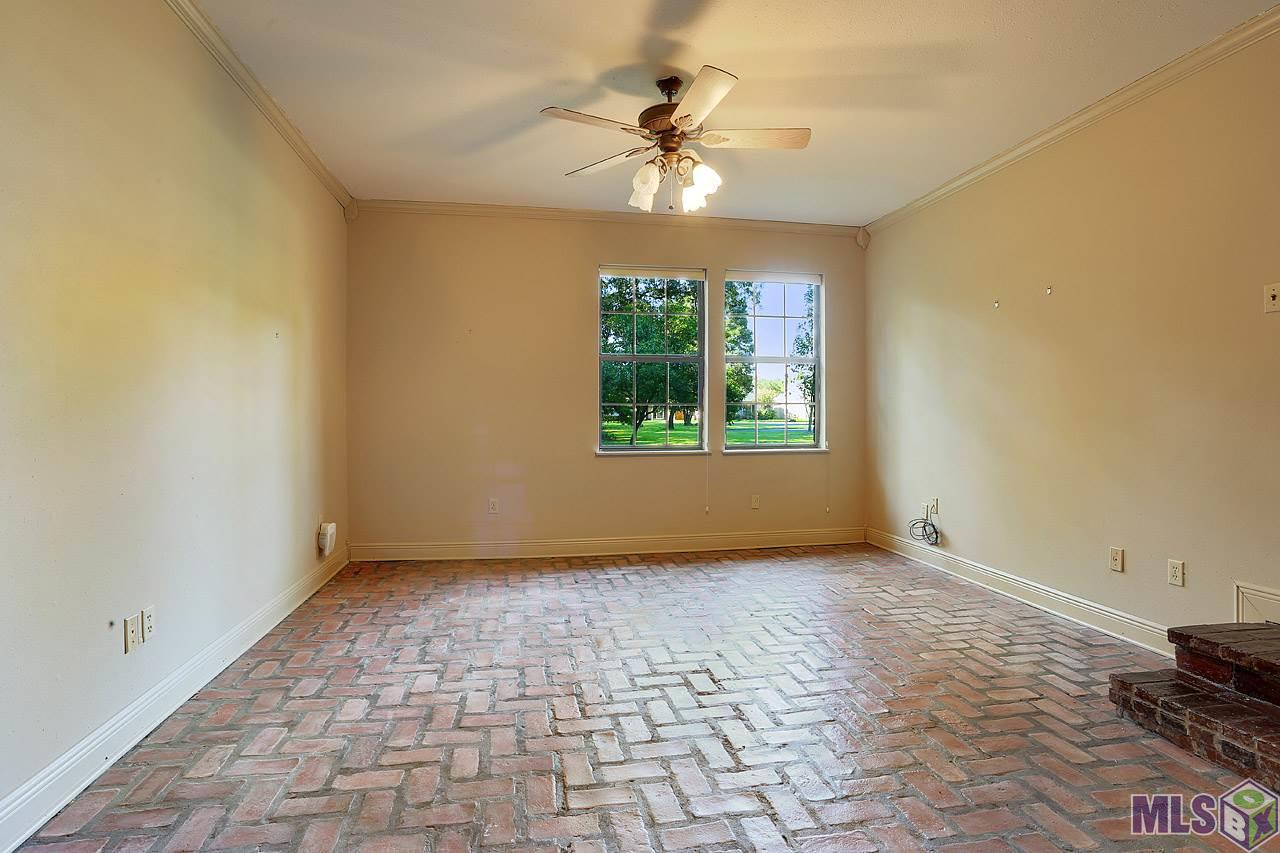 16950 Strain Road Baton Rouge, LA 70816 - Photo 7 of 11 Gallery Image 7