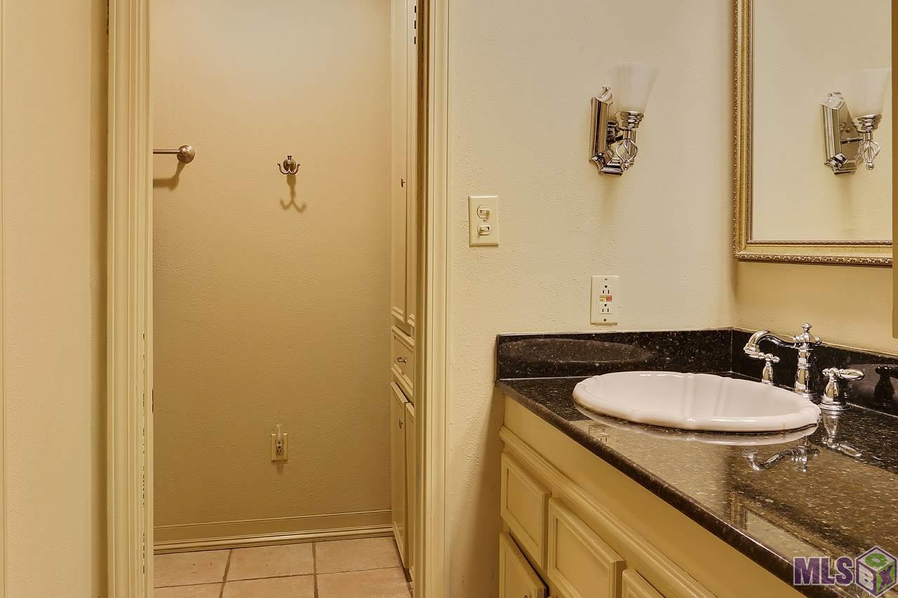 16950 Strain Road Baton Rouge, LA 70816 - Photo 8 of 11 Gallery Image 8