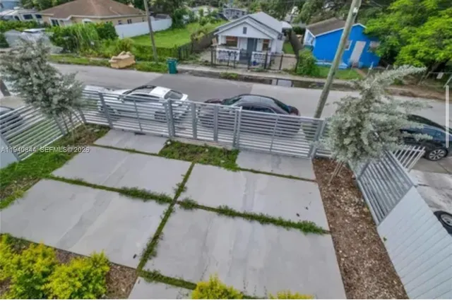 $3,200 | 1831 Northwest 67th Street, Unit 1, Miami, FL 33147