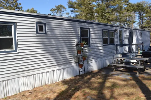 $159,900 | 103 Kimberly Court, Wareham, MA 02571