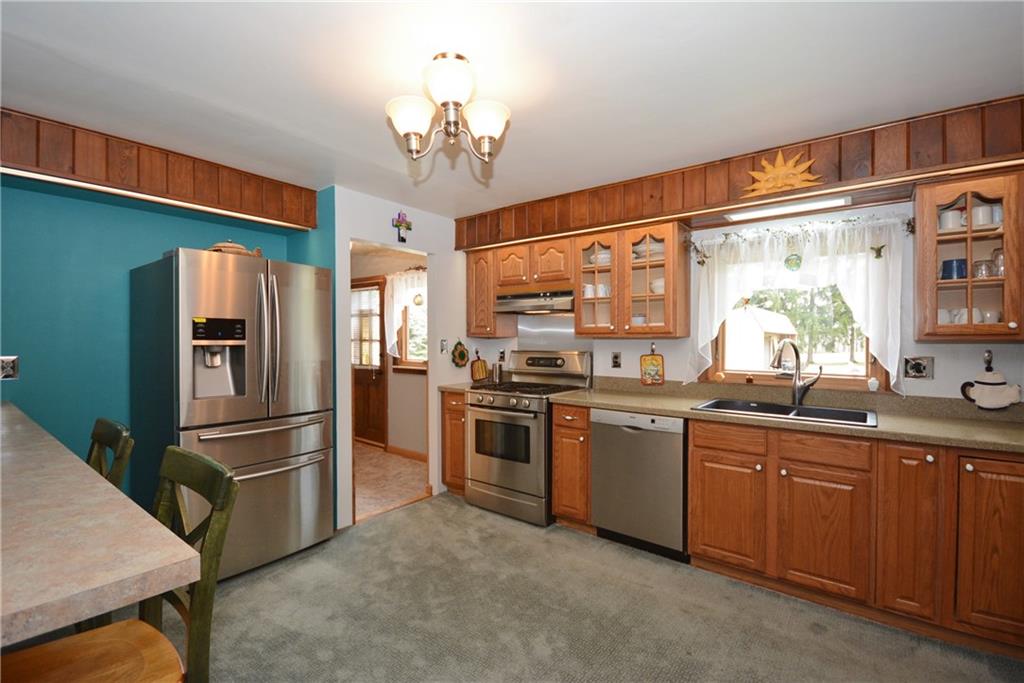 219 Howard Road Economy, PA 15143 - Photo 9 of 25 Kitchen