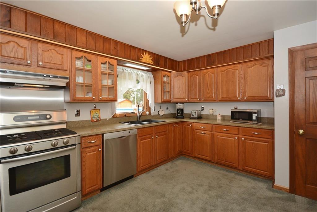 219 Howard Road Economy, PA 15143 - Photo 10 of 25 Kitchen