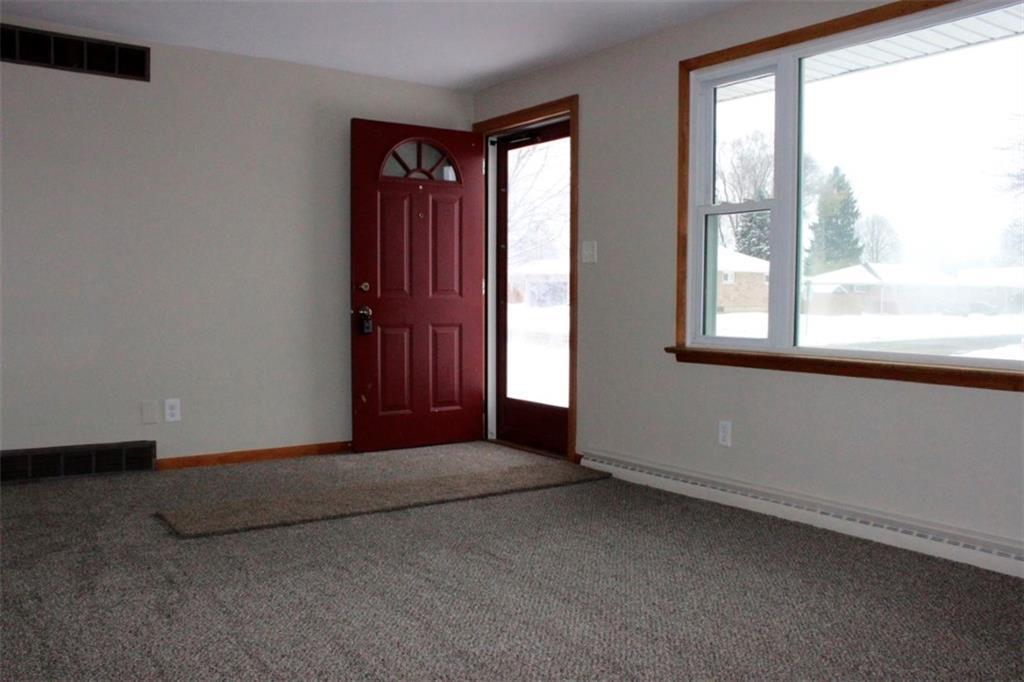 4402 Reno Road Springfield, OH 45503 - Photo 5 of 34