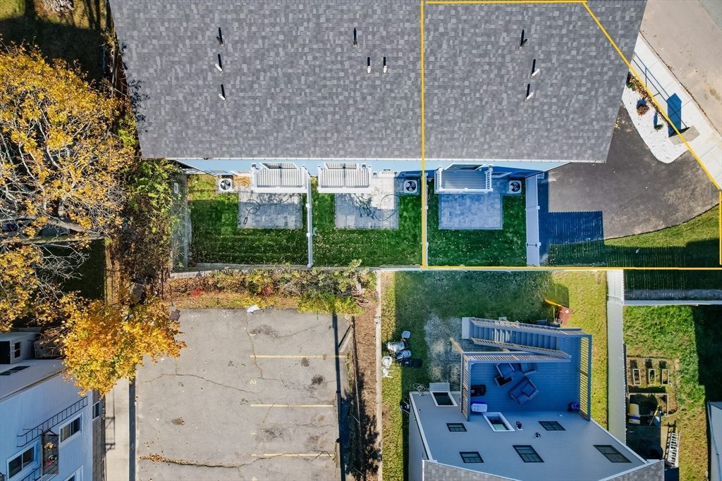 215 Earle Street, Unit 1 Fall River, MA 02723 - Photo 3 of 27