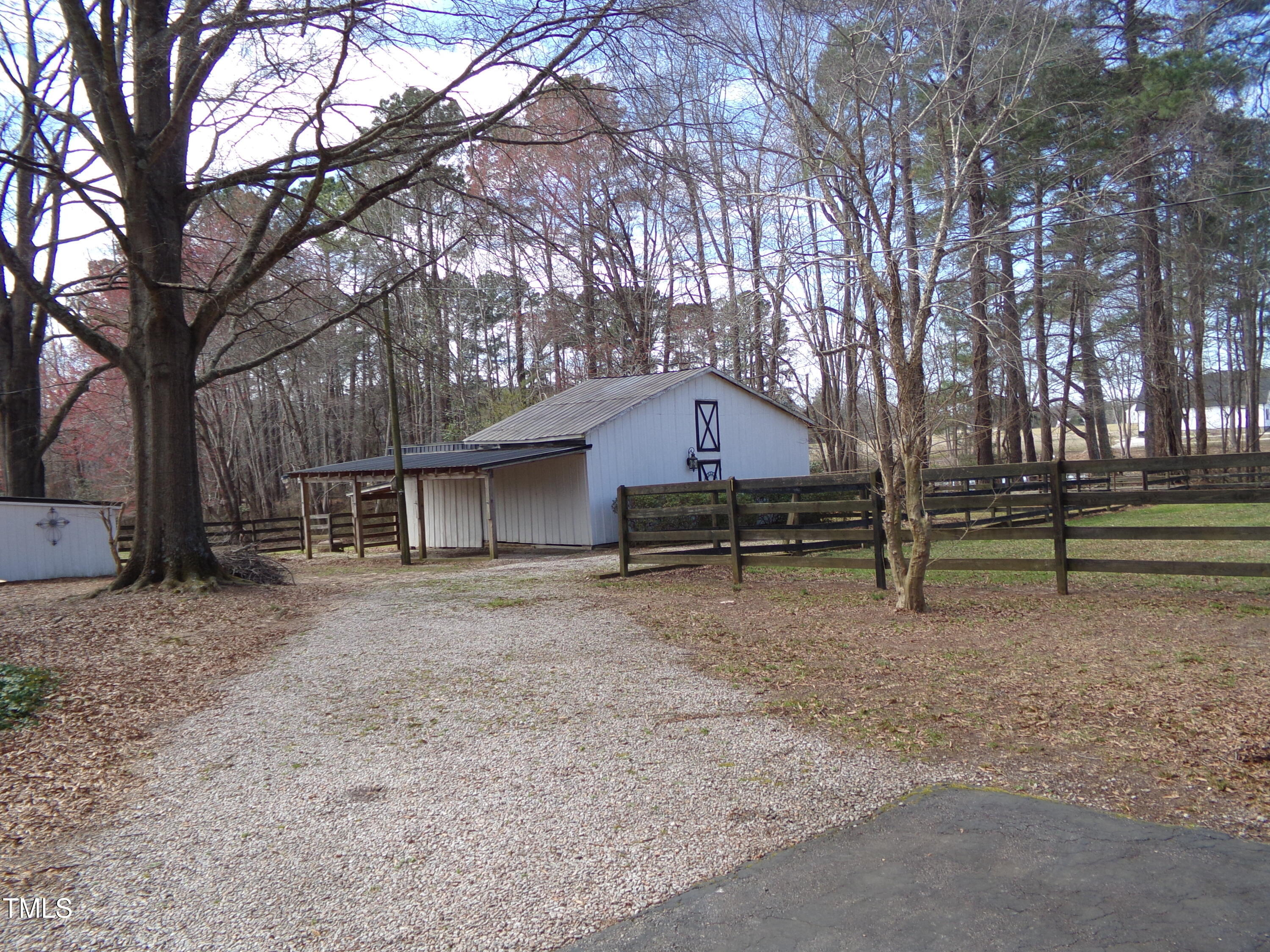 456 Carlyle Road Zebulon, NC 27597 - Photo 17 of 39 100_0824
