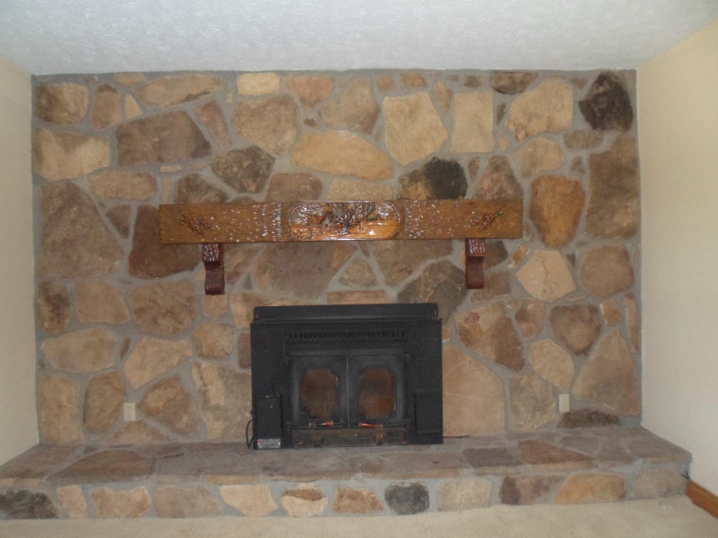 132 Coolidge Road La Follette, TN 37766 - Photo 8 of 15 5 fireplace