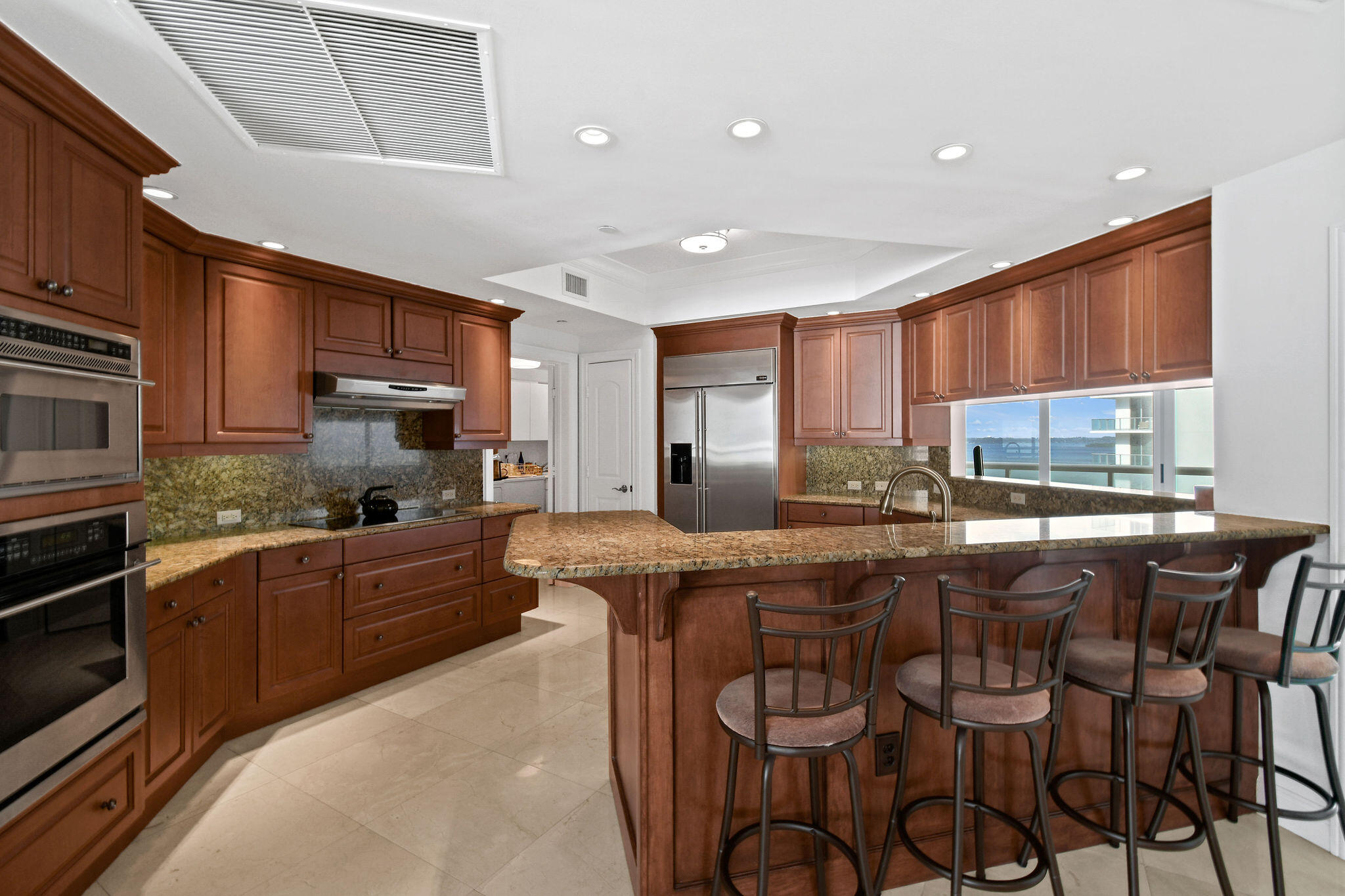 4600 North Ocean Drive, Unit 902 Singer Island, FL 33404 - Photo 16 of 79 *