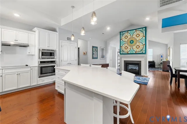 $575,000 | 10314 Farm Glen Way, Glen Allen, VA 23059