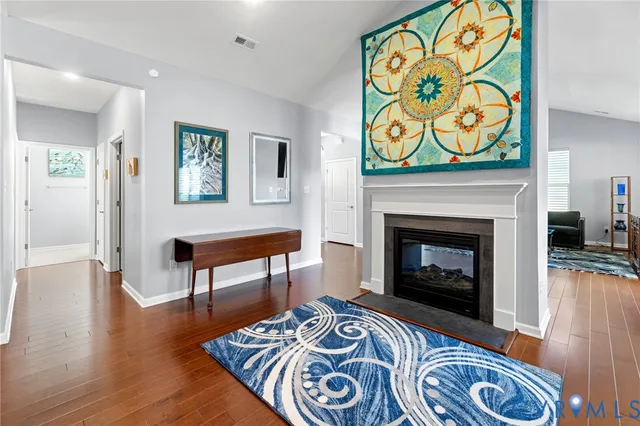 $575,000 | 10314 Farm Glen Way, Glen Allen, VA 23059