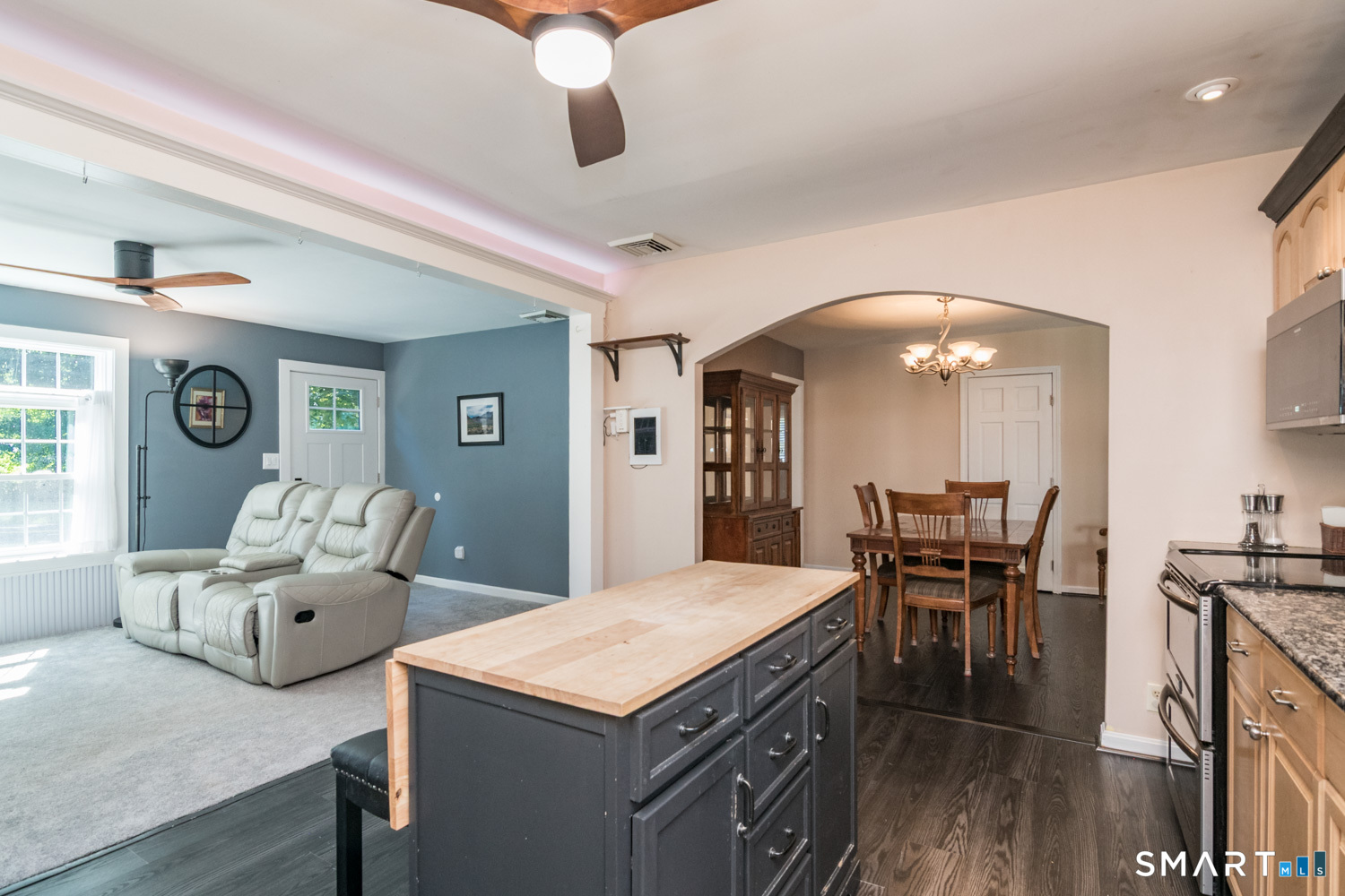 541 George Washington Road Enfield, CT 06082 - Photo 6 of 38