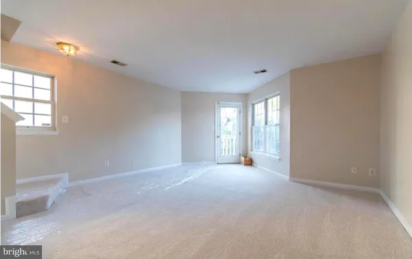 $2,990 | 8853 Stable Forest Place, Bristow, VA 20136