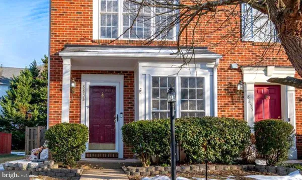 $2,990 | 8853 Stable Forest Place, Bristow, VA 20136