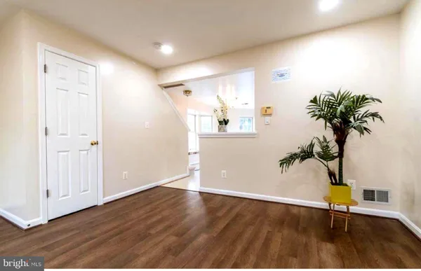 $2,990 | 8853 Stable Forest Place, Bristow, VA 20136