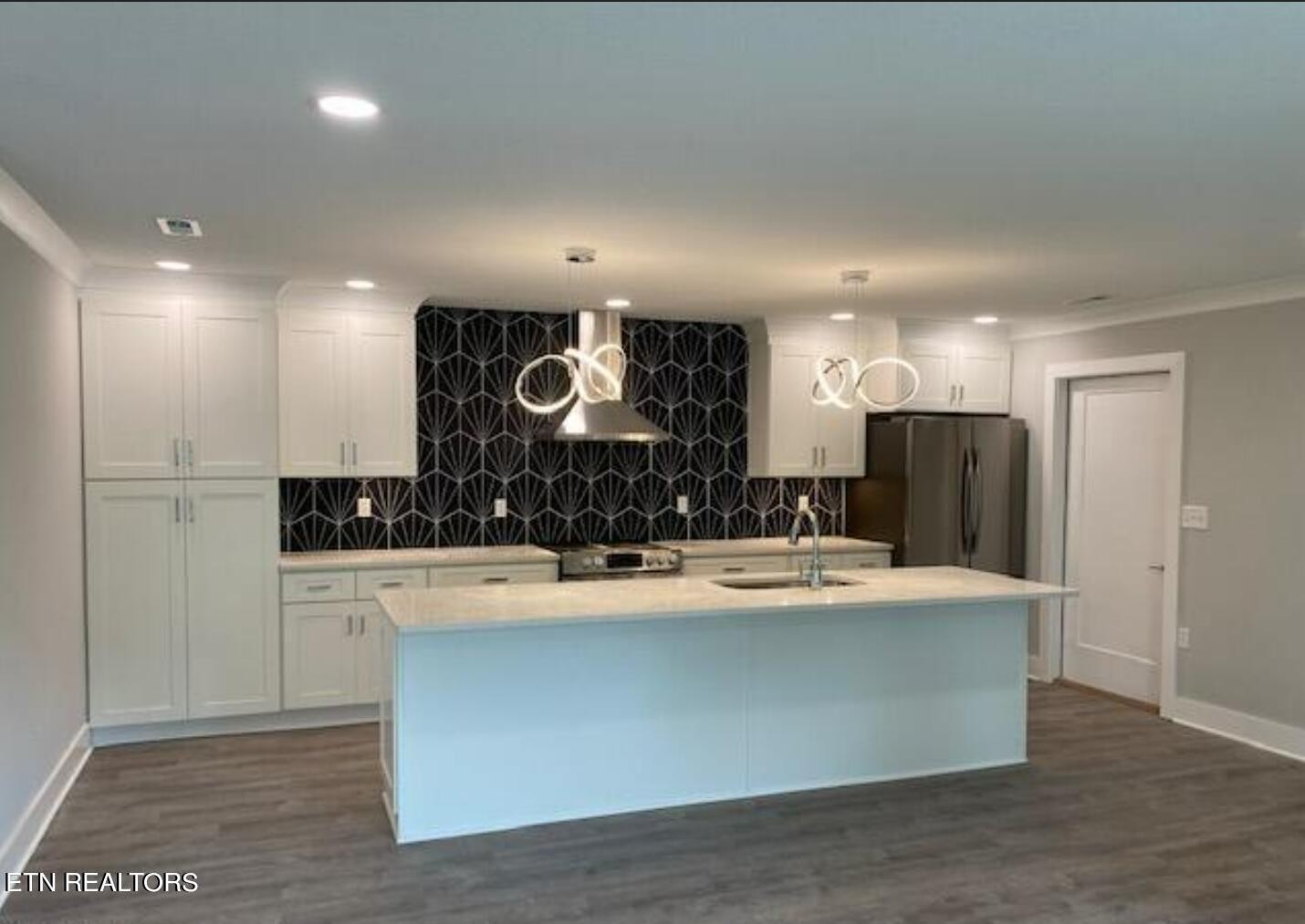 7120 Bonair Road Knoxville, TN 37918 - Photo 6 of 29 a view of a kitchen counter space
