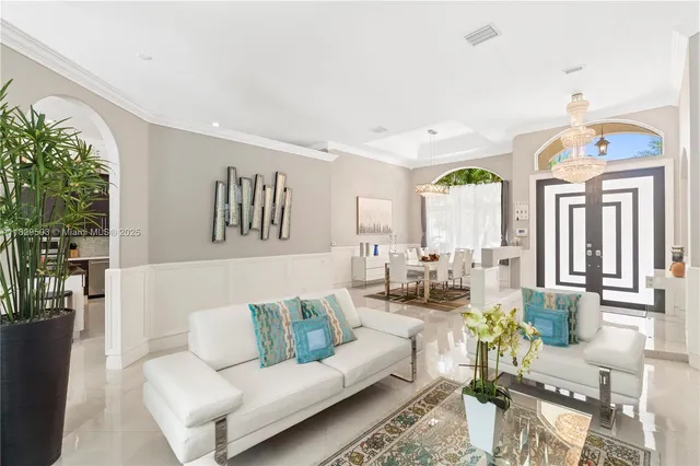 $8,500 | 16601 Southwest 87th Court, Unit 16601, Palmetto Bay, FL 33157