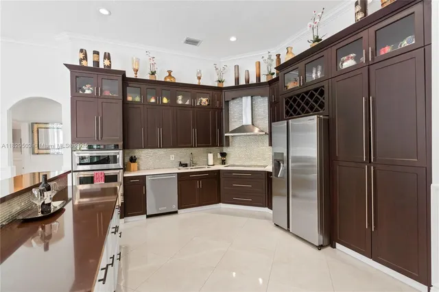 $8,500 | 16601 Southwest 87th Court, Unit 16601, Palmetto Bay, FL 33157