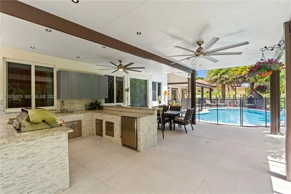 a view of outdoor space yard and patio