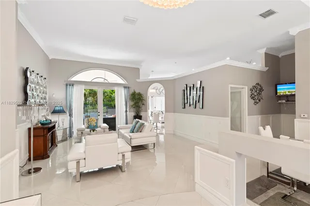 $8,500 | 16601 Southwest 87th Court, Unit 16601, Palmetto Bay, FL 33157