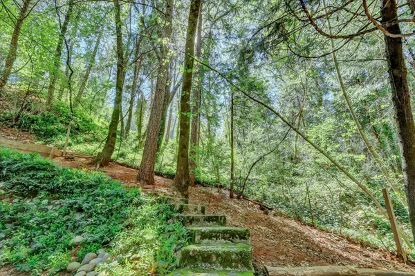 $579,000 | 10901 Footwall Drive, Grass Valley, CA 95945