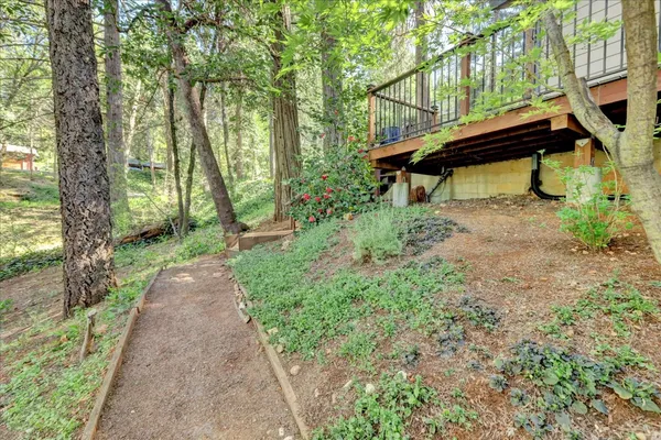$579,000 | 10901 Footwall Drive, Grass Valley, CA 95945