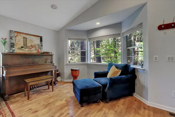 $579,000 | 10901 Footwall Drive, Grass Valley, CA 95945