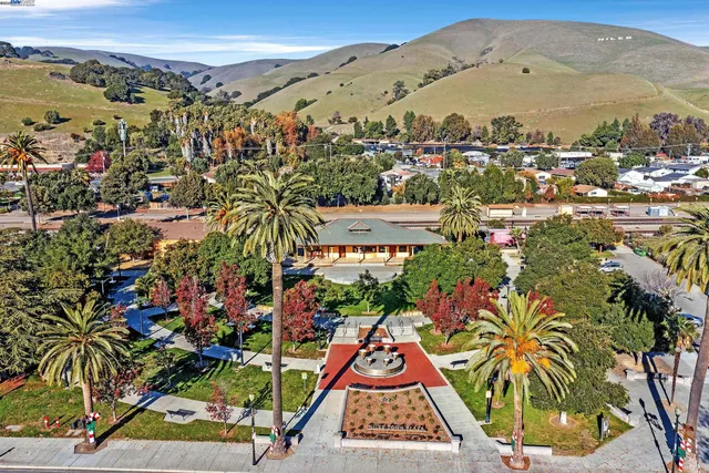 $2,725,000 | 339 I Street, Fremont, CA 94536