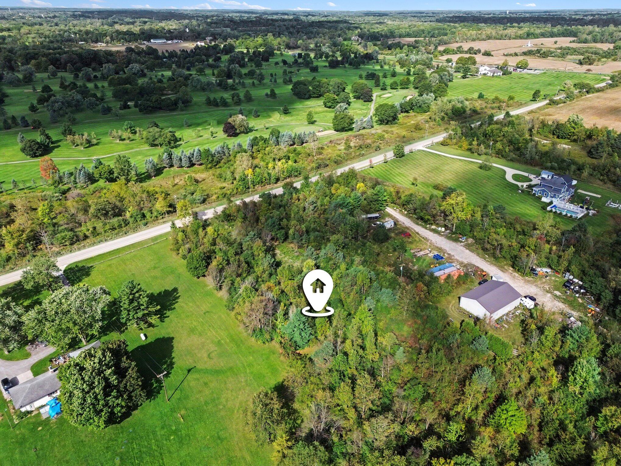 7730 Currie Road Northville, MI 48168 - Photo 3 of 21 014_file_8861