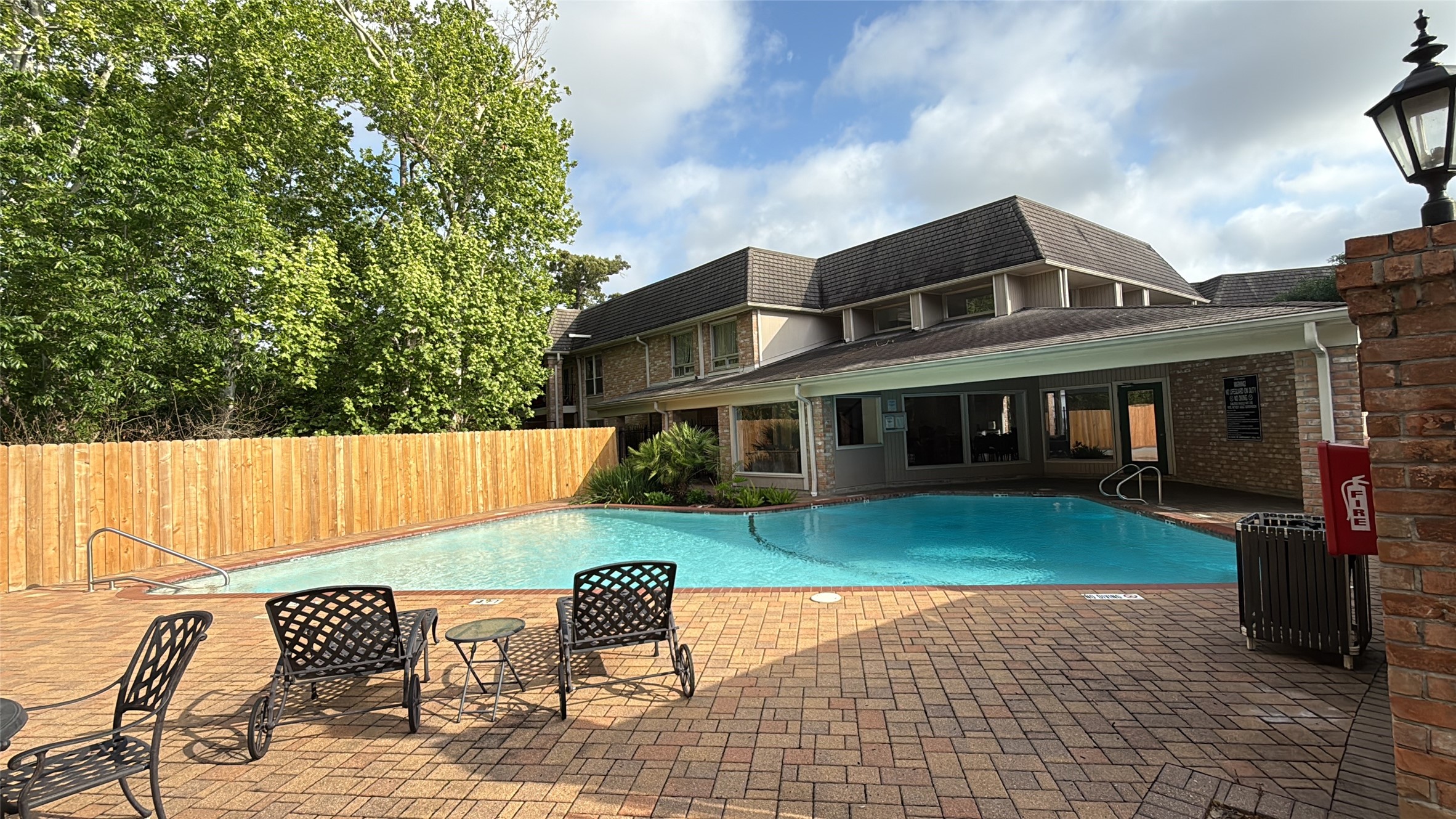 2224 South Piney Point Road, Unit 223 Houston, TX 77063 - Photo 28 of 29