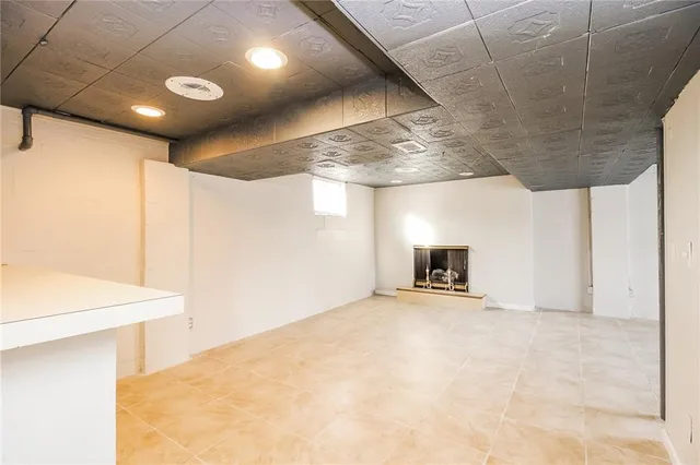 $1,755 | 7909 Garfield Avenue, Kansas City, MO 64132