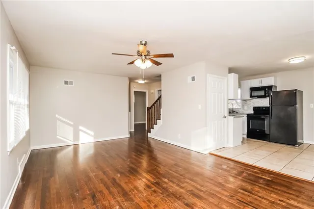 $1,755 | 7909 Garfield Avenue, Kansas City, MO 64132