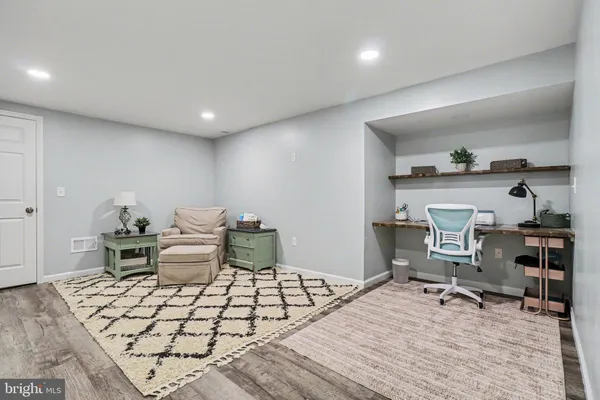 $399,000 | 247 Froelich Avenue, Mountville, PA 17554
