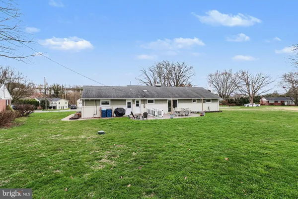 $399,000 | 247 Froelich Avenue, Mountville, PA 17554