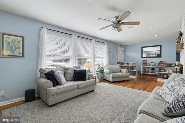$399,000 | 247 Froelich Avenue, Mountville, PA 17554