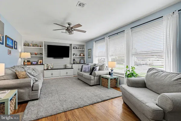 $399,000 | 247 Froelich Avenue, Mountville, PA 17554