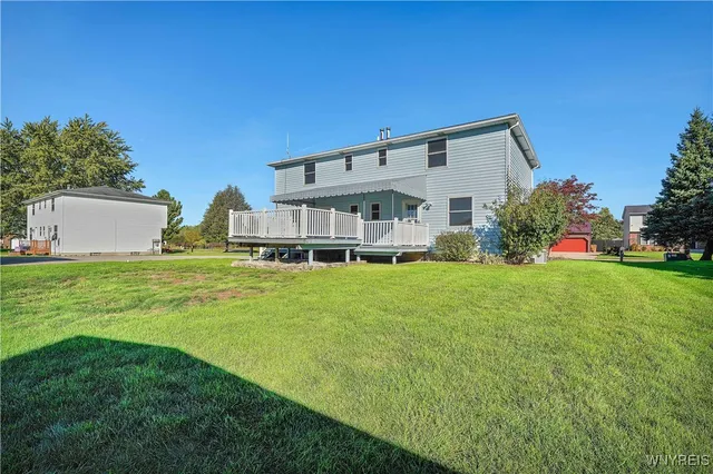 $2,150 | 93 Jessica Lane, Unit 1, Cheektowaga, NY 14043