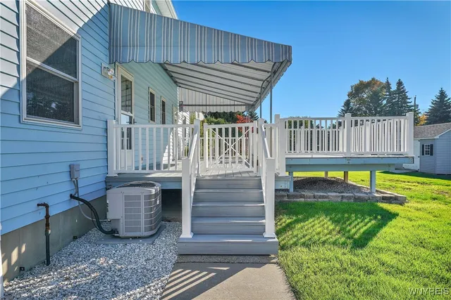 $2,150 | 93 Jessica Lane, Unit 1, Cheektowaga, NY 14043