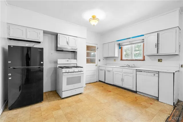 $91,000 | 102 Mechanic Street, Lenox, NY 13032