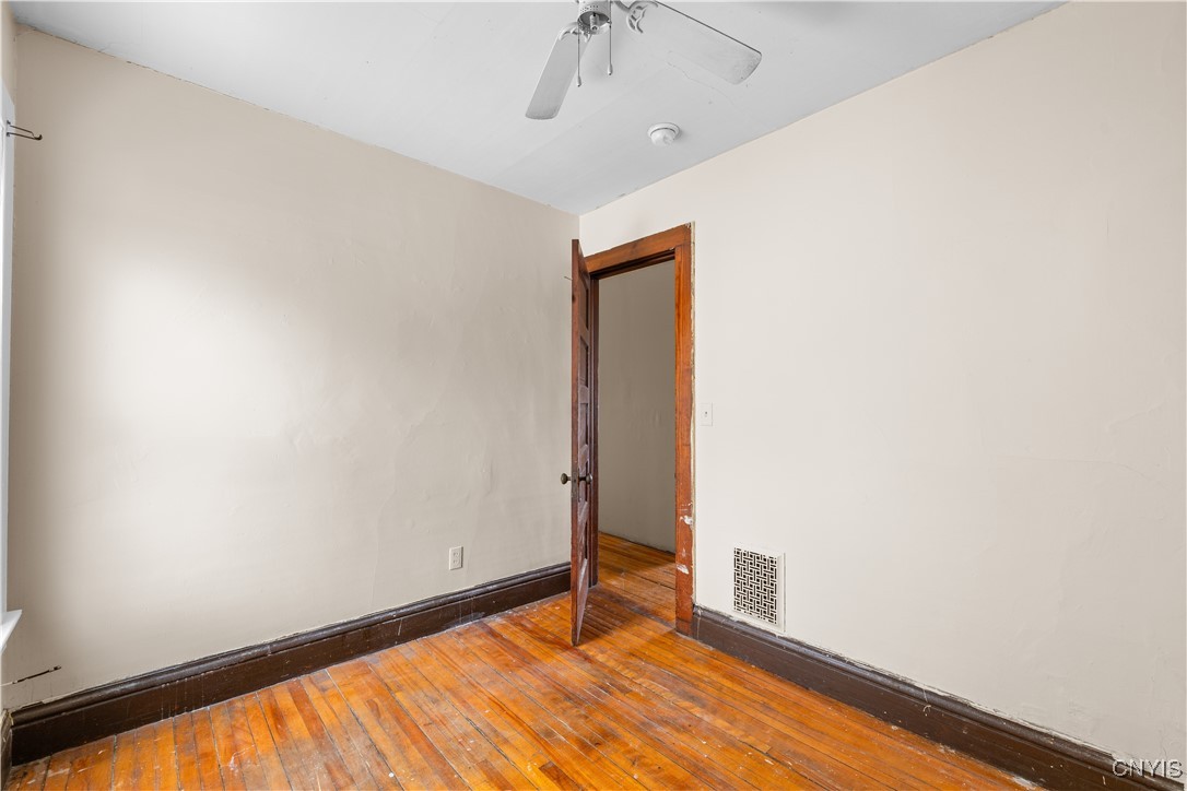 102 Mechanic Street Lenox, NY 13032 - Photo 12 of 36