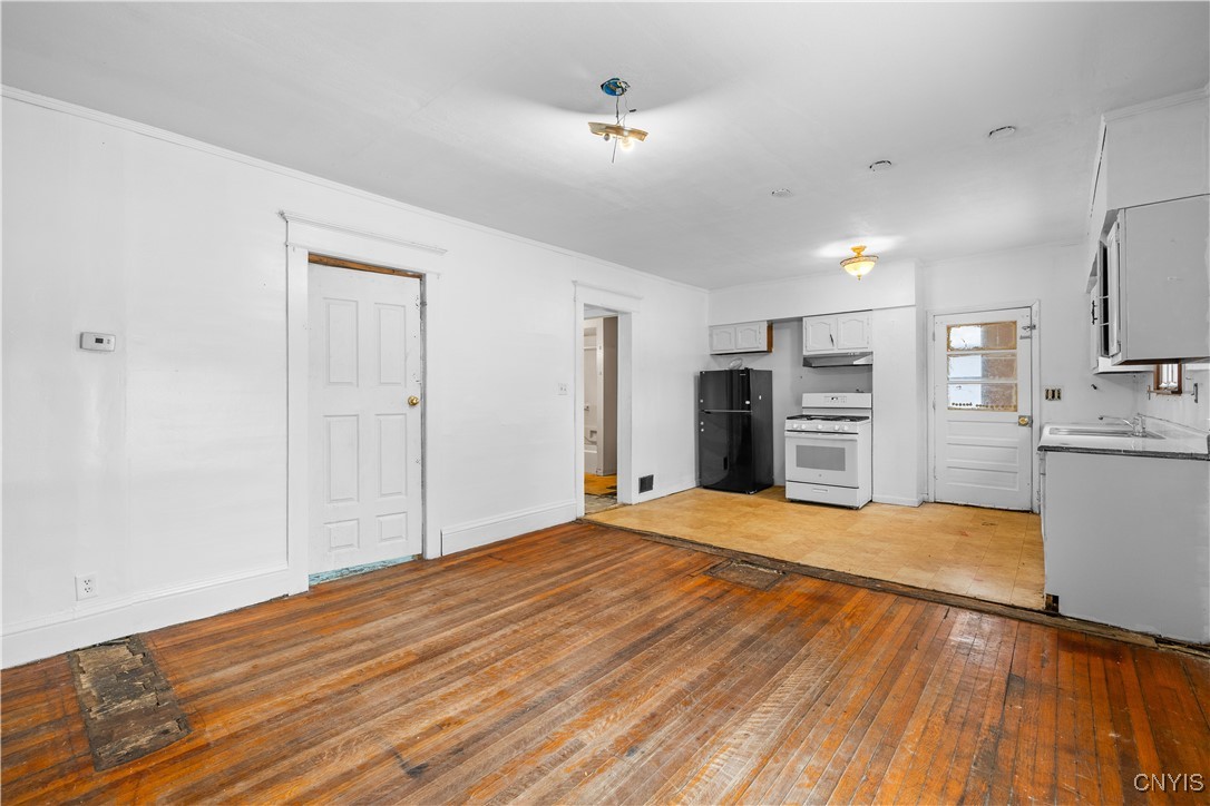 102 Mechanic Street Lenox, NY 13032 - Photo 14 of 36