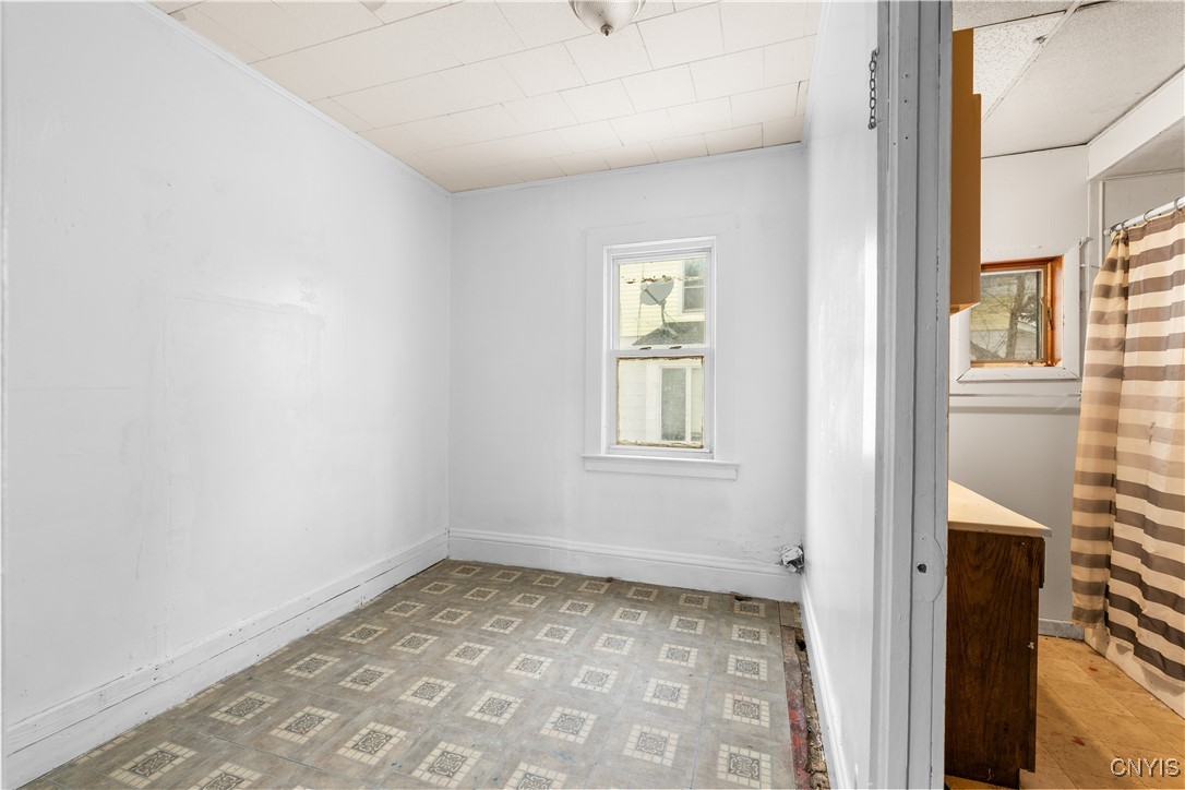 102 Mechanic Street Lenox, NY 13032 - Photo 18 of 36