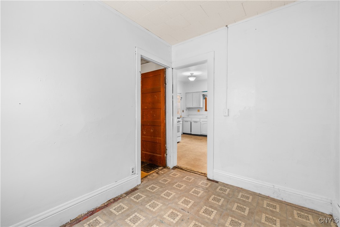 102 Mechanic Street Lenox, NY 13032 - Photo 19 of 36