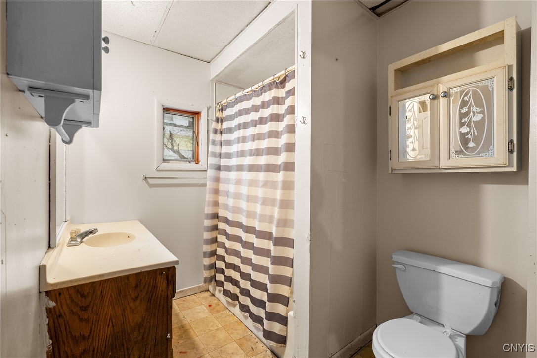 102 Mechanic Street Lenox, NY 13032 - Photo 20 of 36