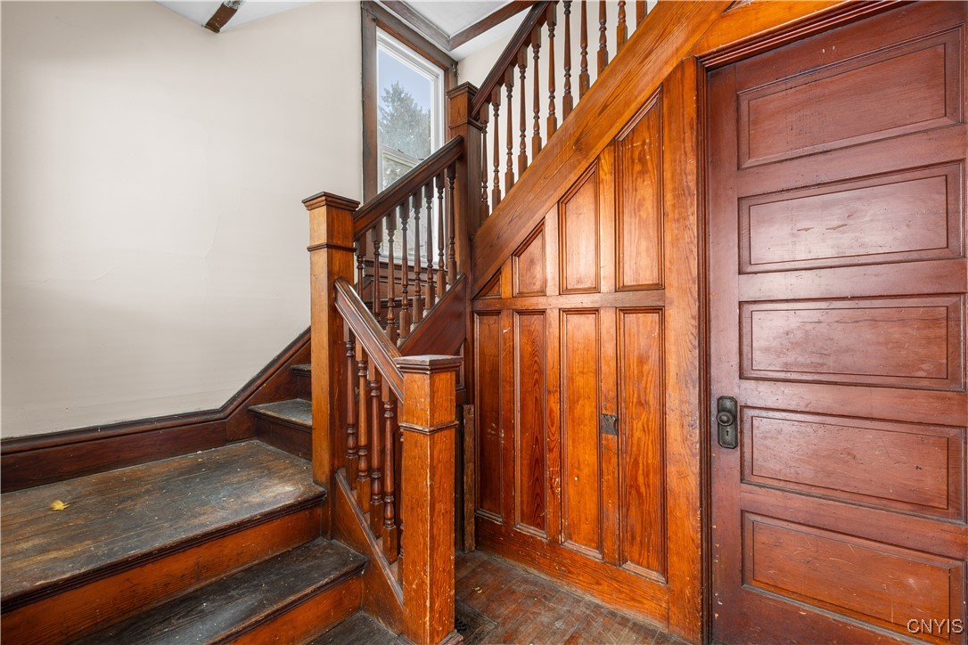 102 Mechanic Street Lenox, NY 13032 - Photo 7 of 36