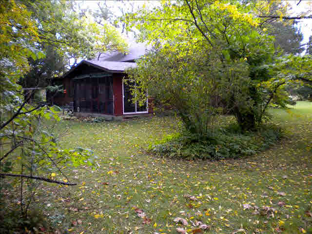 4016 South Custer Road Monroe, MI 48161 - Photo 6 of 20 20102391-5.JPG
